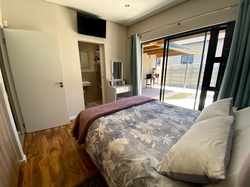 To Let 3 Bedroom Property for Rent in Turnberry Village Western Cape
